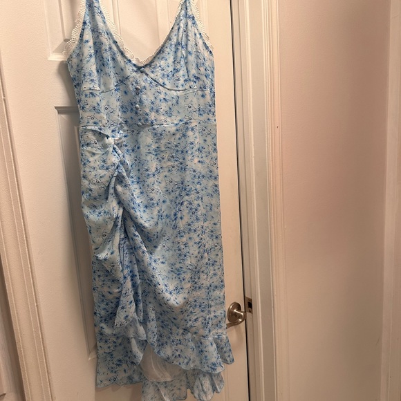 Dress
Size XL - Picture 1 of 2